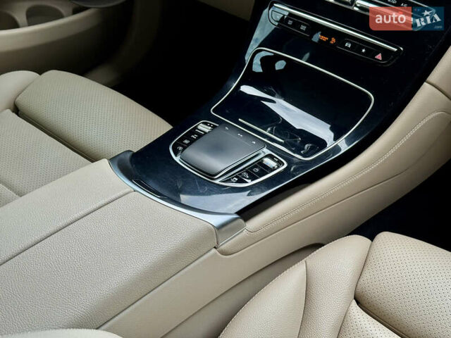 Черный Мерседес ГЛЦ-Класс, объемом двигателя 1.95 л и пробегом 190 тыс. км за 35000 $, фото 23 на Automoto.ua