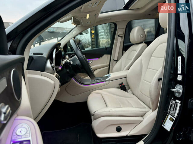 Черный Мерседес ГЛЦ-Класс, объемом двигателя 2 л и пробегом 66 тыс. км за 32000 $, фото 24 на Automoto.ua