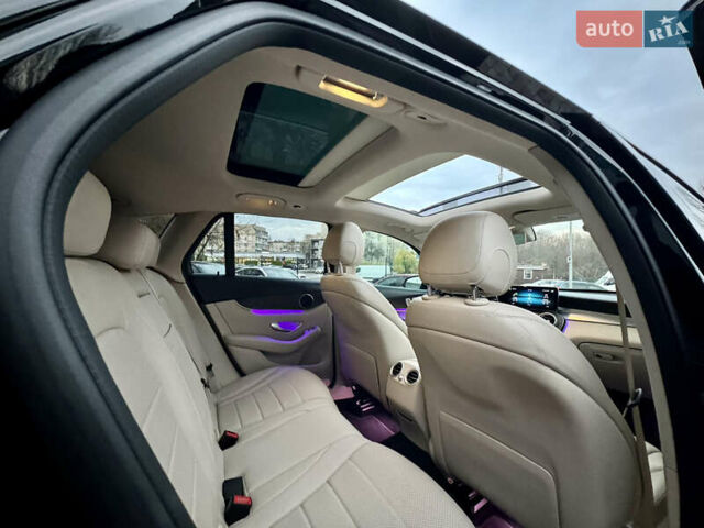 Черный Мерседес ГЛЦ-Класс, объемом двигателя 2 л и пробегом 66 тыс. км за 32000 $, фото 36 на Automoto.ua