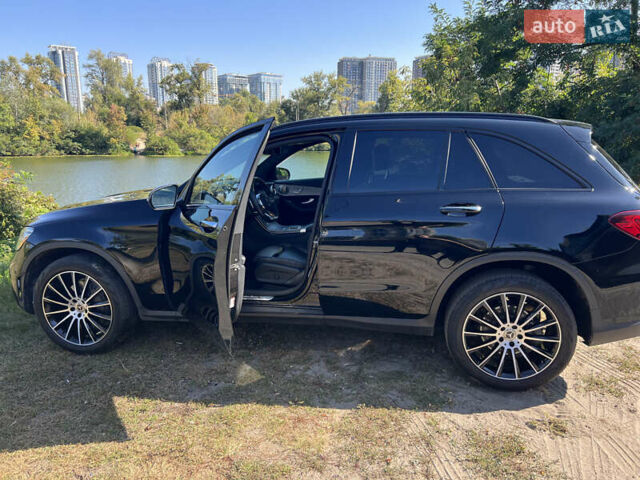 Черный Мерседес ГЛЦ-Класс, объемом двигателя 1.99 л и пробегом 89 тыс. км за 33500 $, фото 2 на Automoto.ua