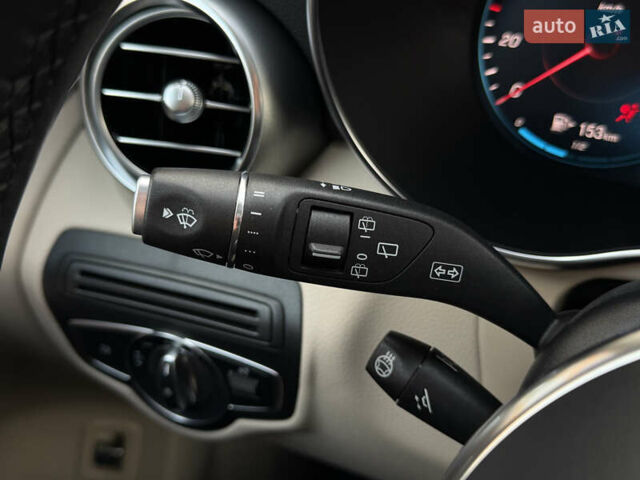 Черный Мерседес ГЛЦ-Класс, объемом двигателя 2 л и пробегом 102 тыс. км за 34800 $, фото 45 на Automoto.ua