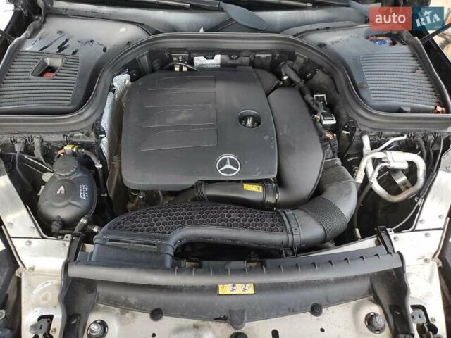 Черный Мерседес ГЛЦ-Класс, объемом двигателя 2 л и пробегом 105 тыс. км за 11000 $, фото 11 на Automoto.ua