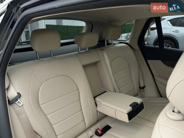 Черный Мерседес ГЛЦ-Класс, объемом двигателя 2 л и пробегом 102 тыс. км за 34800 $, фото 23 на Automoto.ua