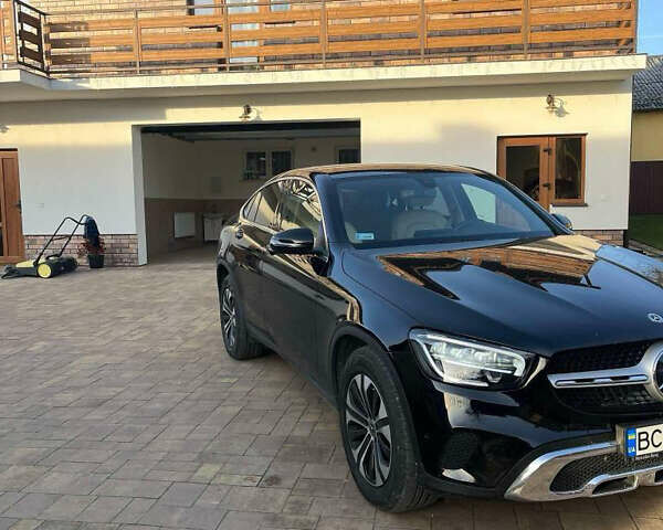 Мерседес ГЛЦ-Класс 2021 в Яворове на Automoto.ua Черный Мерседес ГЛЦ-Класс, объемом двигателя 1.9 л и пробегом 17 тыс. км за 50500 $, фото 1 на Automoto.ua