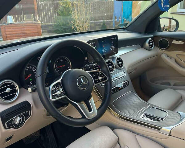 Мерседес ГЛЦ-Класс 2021 в Яворове на Automoto.ua Черный Мерседес ГЛЦ-Класс, объемом двигателя 1.9 л и пробегом 17 тыс. км за 50500 $, фото 4 на Automoto.ua