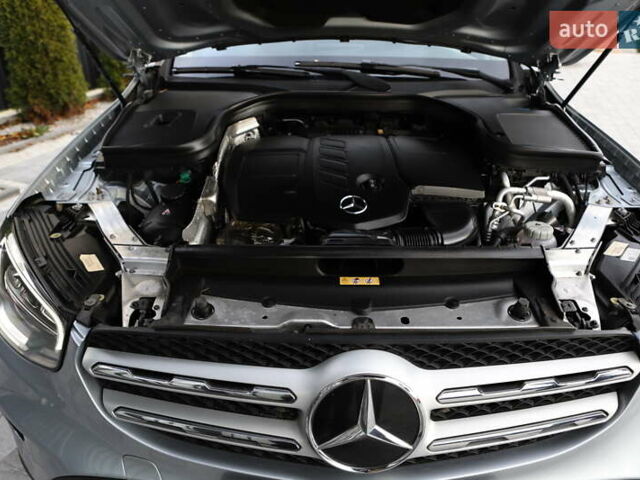 Чорний Мерседес ГЛЦ-Клас, об'ємом двигуна 1.99 л та пробігом 99 тис. км за 44899 $, фото 104 на Automoto.ua