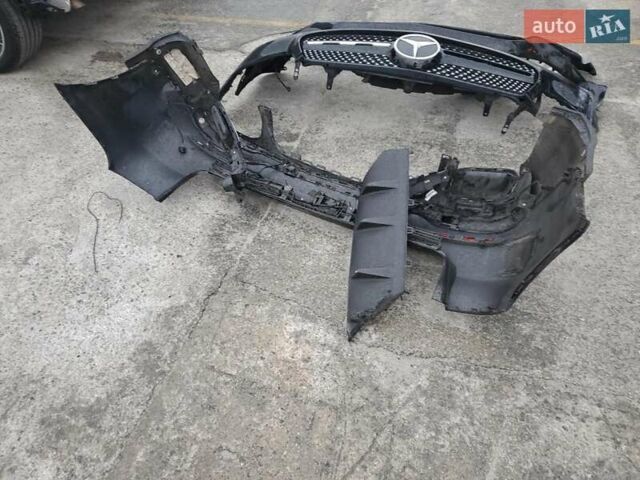 Черный Мерседес ГЛЦ-Класс, объемом двигателя 1.99 л и пробегом 50 тыс. км за 12990 $, фото 12 на Automoto.ua