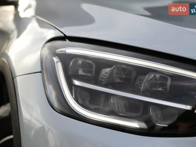 Чорний Мерседес ГЛЦ-Клас, об'ємом двигуна 1.99 л та пробігом 99 тис. км за 44899 $, фото 36 на Automoto.ua