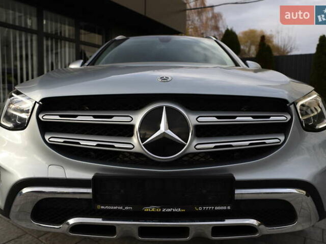 Чорний Мерседес ГЛЦ-Клас, об'ємом двигуна 1.99 л та пробігом 99 тис. км за 44899 $, фото 31 на Automoto.ua