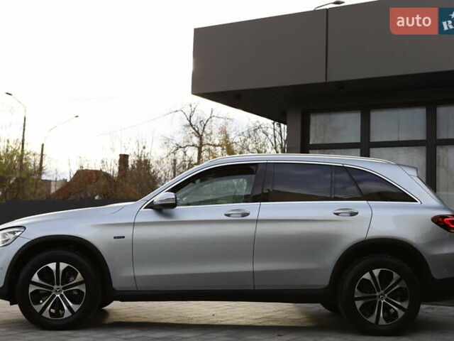 Чорний Мерседес ГЛЦ-Клас, об'ємом двигуна 1.99 л та пробігом 99 тис. км за 44899 $, фото 27 на Automoto.ua