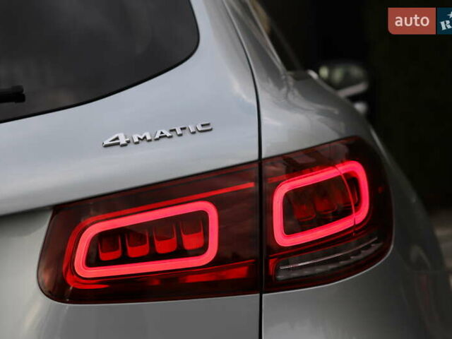 Чорний Мерседес ГЛЦ-Клас, об'ємом двигуна 1.99 л та пробігом 99 тис. км за 44899 $, фото 57 на Automoto.ua