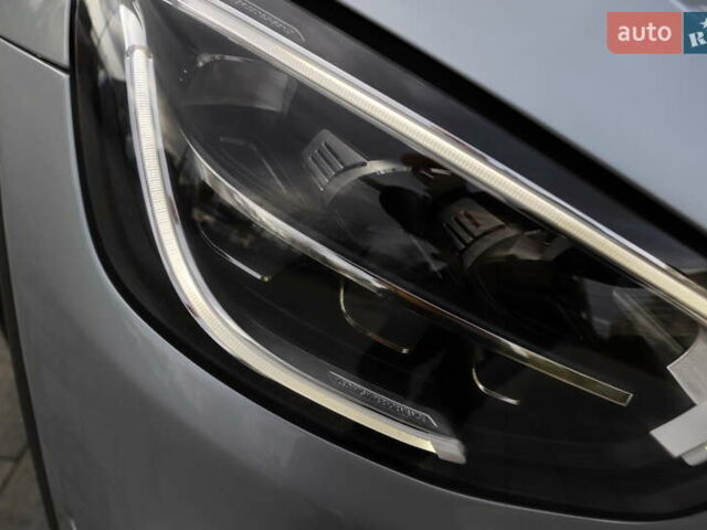 Чорний Мерседес ГЛЦ-Клас, об'ємом двигуна 1.99 л та пробігом 99 тис. км за 44899 $, фото 38 на Automoto.ua