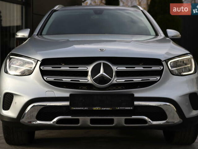 Чорний Мерседес ГЛЦ-Клас, об'ємом двигуна 1.99 л та пробігом 99 тис. км за 44899 $, фото 8 на Automoto.ua