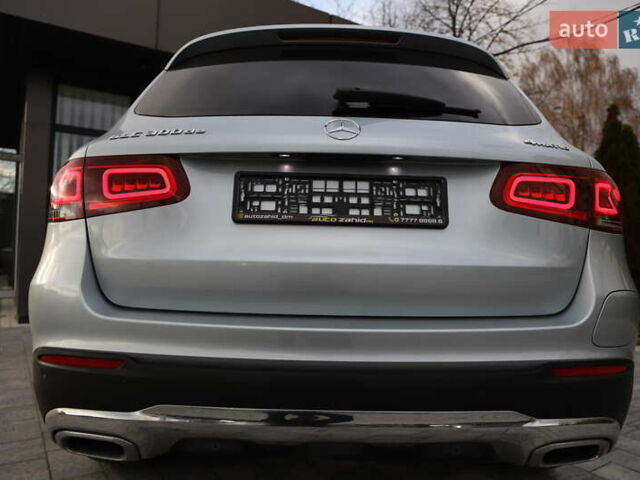 Чорний Мерседес ГЛЦ-Клас, об'ємом двигуна 1.99 л та пробігом 99 тис. км за 44899 $, фото 55 на Automoto.ua