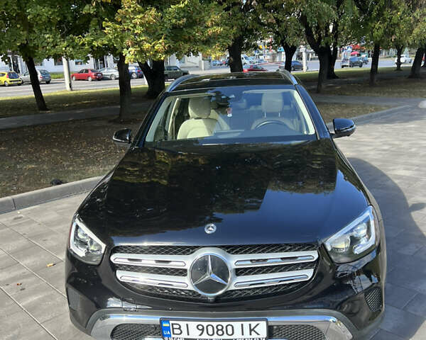 Чорний Мерседес ГЛЦ-Клас, об'ємом двигуна 1.99 л та пробігом 27 тис. км за 39000 $, фото 5 на Automoto.ua
