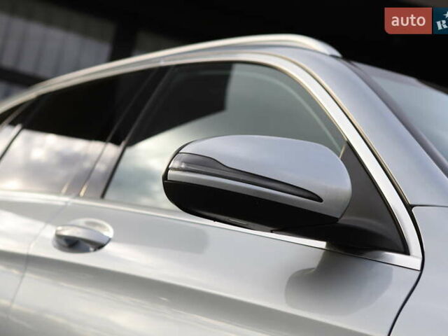 Чорний Мерседес ГЛЦ-Клас, об'ємом двигуна 1.99 л та пробігом 99 тис. км за 44899 $, фото 41 на Automoto.ua