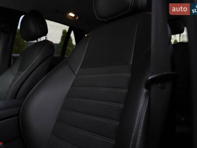 Чорний Мерседес ГЛЦ-Клас, об'ємом двигуна 1.99 л та пробігом 99 тис. км за 44899 $, фото 67 на Automoto.ua