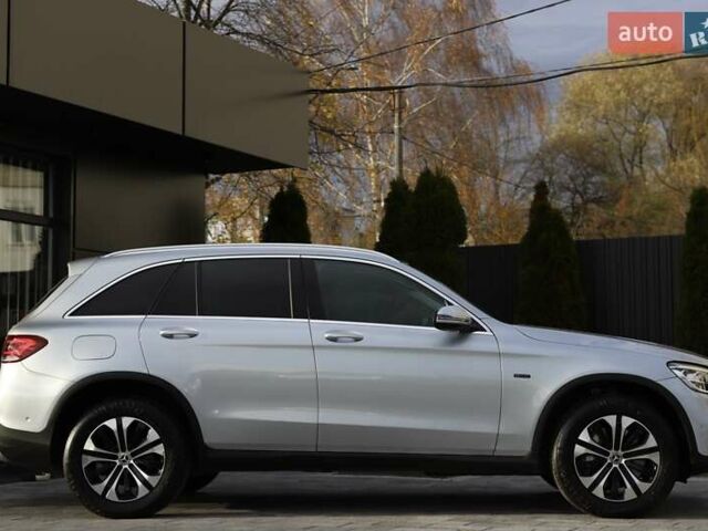 Чорний Мерседес ГЛЦ-Клас, об'ємом двигуна 1.99 л та пробігом 99 тис. км за 44899 $, фото 46 на Automoto.ua