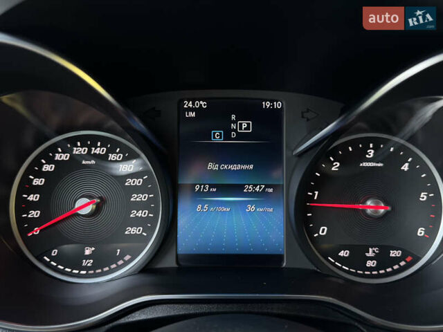 Черный Мерседес ГЛЦ-Класс, объемом двигателя 2 л и пробегом 50 тыс. км за 63950 $, фото 38 на Automoto.ua