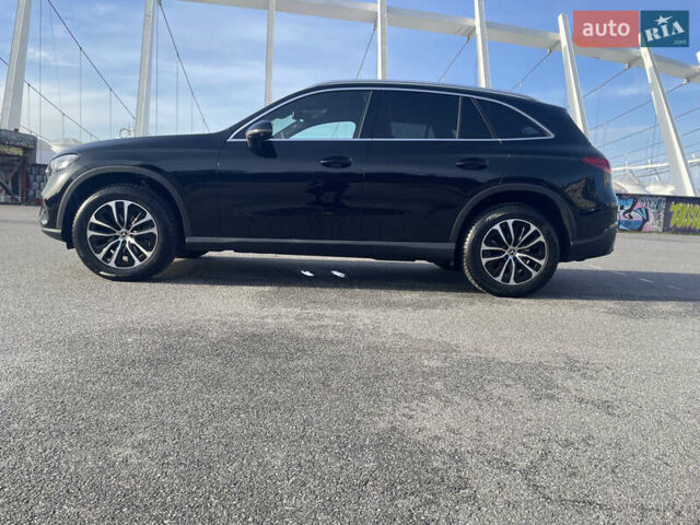 Чорний Мерседес ГЛЦ-Клас, об'ємом двигуна 1.99 л та пробігом 46 тис. км за 71500 $, фото 9 на Automoto.ua