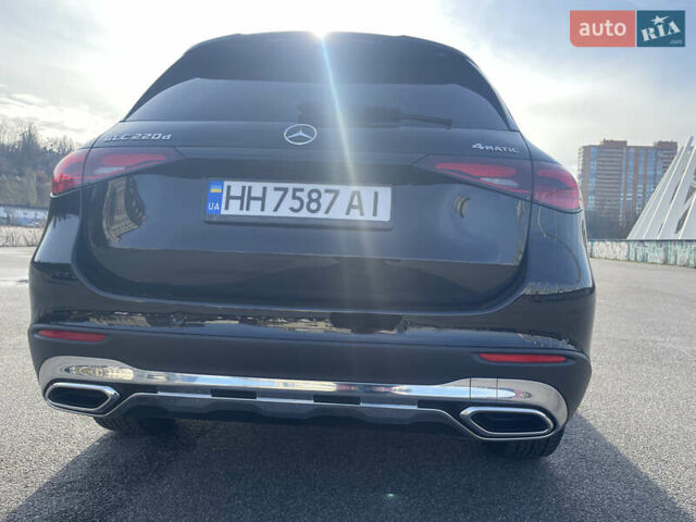 Чорний Мерседес ГЛЦ-Клас, об'ємом двигуна 1.99 л та пробігом 46 тис. км за 71500 $, фото 13 на Automoto.ua