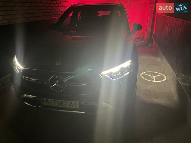 Чорний Мерседес ГЛЦ-Клас, об'ємом двигуна 1.99 л та пробігом 46 тис. км за 71500 $, фото 74 на Automoto.ua