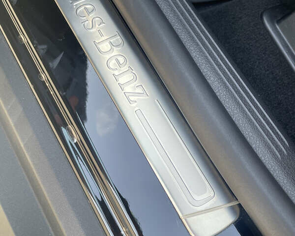 Чорний Мерседес ГЛЦ-Клас, об'ємом двигуна 1.99 л та пробігом 46 тис. км за 71500 $, фото 27 на Automoto.ua