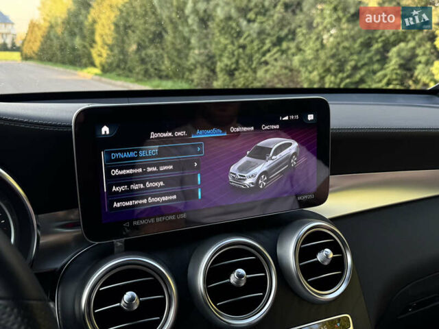 Черный Мерседес ГЛЦ-Класс, объемом двигателя 2 л и пробегом 50 тыс. км за 63950 $, фото 55 на Automoto.ua