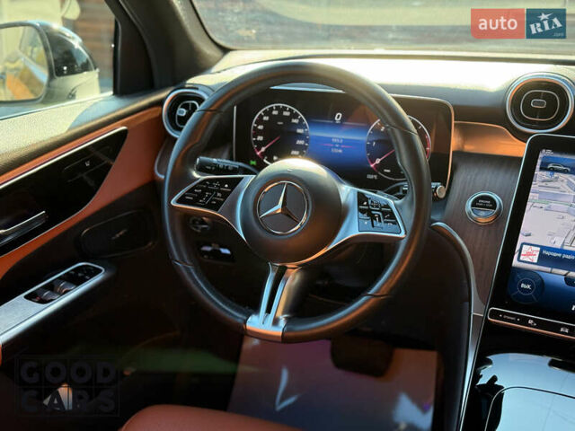 Черный Мерседес ГЛЦ-Класс, объемом двигателя 1.99 л и пробегом 53 тыс. км за 63000 $, фото 23 на Automoto.ua