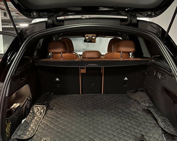 Мерседес ГЛЦ-Класс 2023 в Одессе на Automoto.ua Черный Мерседес ГЛЦ-Класс, объемом двигателя 1.99 л и пробегом 52 тыс. км за 62000 $, фото 10 на Automoto.ua