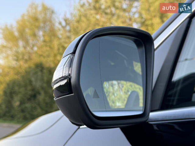 Черный Мерседес ГЛЦ-Класс, объемом двигателя 2 л и пробегом 50 тыс. км за 63950 $, фото 12 на Automoto.ua