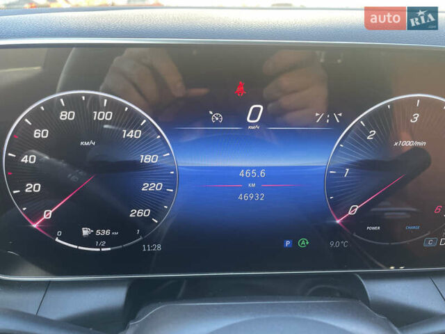 Чорний Мерседес ГЛЦ-Клас, об'ємом двигуна 1.99 л та пробігом 46 тис. км за 71500 $, фото 64 на Automoto.ua