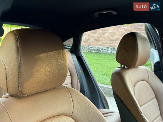 Черный Мерседес ГЛЦ-Класс, объемом двигателя 2 л и пробегом 50 тыс. км за 63950 $, фото 65 на Automoto.ua