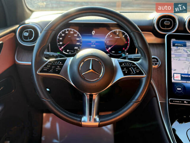 Черный Мерседес ГЛЦ-Класс, объемом двигателя 1.99 л и пробегом 53 тыс. км за 63000 $, фото 26 на Automoto.ua