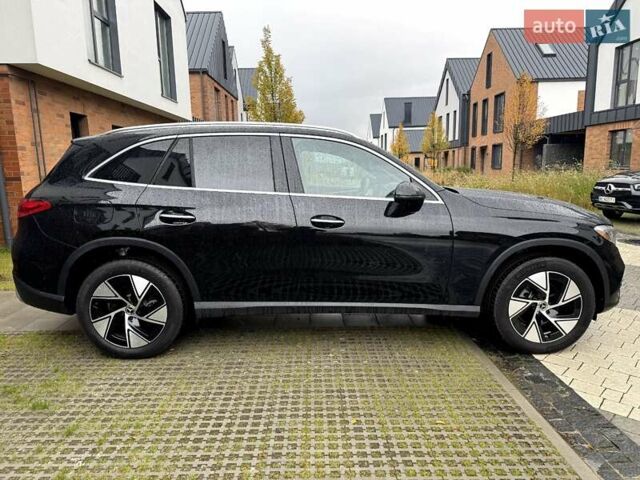 Черный Мерседес ГЛЦ-Класс, объемом двигателя 2 л и пробегом 7 тыс. км за 57000 $, фото 8 на Automoto.ua