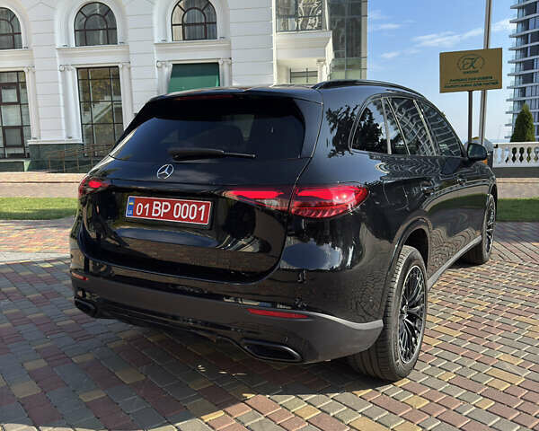 Черный Мерседес ГЛЦ-Класс, объемом двигателя 2 л и пробегом 2 тыс. км за 58900 $, фото 5 на Automoto.ua