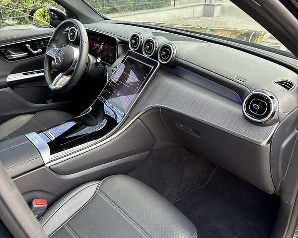 Черный Мерседес ГЛЦ-Класс, объемом двигателя 2 л и пробегом 2 тыс. км за 58900 $, фото 28 на Automoto.ua