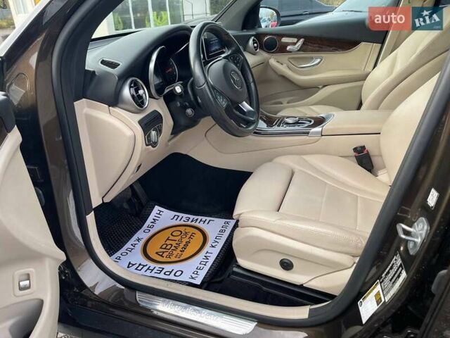 Мерседес ГЛЦ-Класс 2017 в Ужгороде на Automoto.ua Коричневый Мерседес ГЛЦ-Класс, объемом двигателя 1.99 л и пробегом 177 тыс. км за 28900 $, фото 25 на Automoto.ua