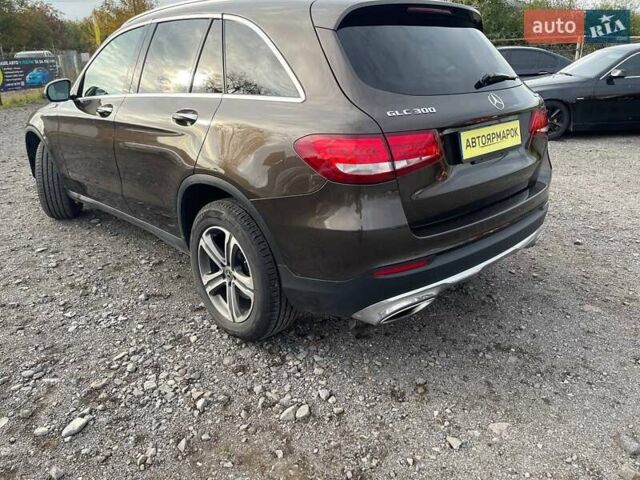 Мерседес ГЛЦ-Класс 2017 в Ужгороде на Automoto.ua Коричневый Мерседес ГЛЦ-Класс, объемом двигателя 1.99 л и пробегом 177 тыс. км за 28900 $, фото 10 на Automoto.ua