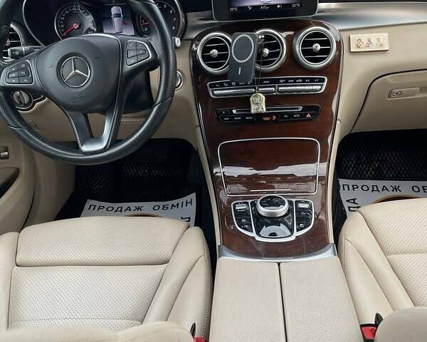 Мерседес ГЛЦ-Класс 2017 в Ужгороде на Automoto.ua Коричневый Мерседес ГЛЦ-Класс, объемом двигателя 1.99 л и пробегом 177 тыс. км за 28900 $, фото 7 на Automoto.ua