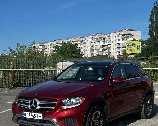Червоний Мерседес ГЛЦ-Клас, об'ємом двигуна 1.99 л та пробігом 151 тис. км за 21499 $, фото 2 на Automoto.ua