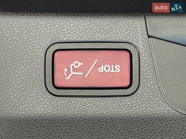Красный Мерседес ГЛЦ-Класс, объемом двигателя 2.14 л и пробегом 90 тыс. км за 42000 $, фото 58 на Automoto.ua