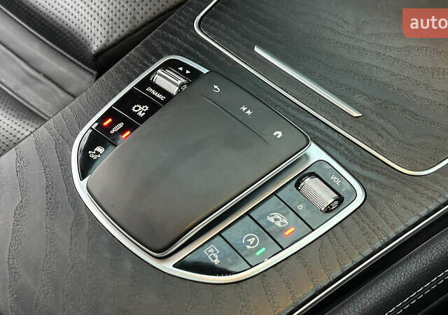 Червоний Мерседес ГЛЦ-Клас, об'ємом двигуна 3.98 л та пробігом 65 тис. км за 65000 $, фото 9 на Automoto.ua