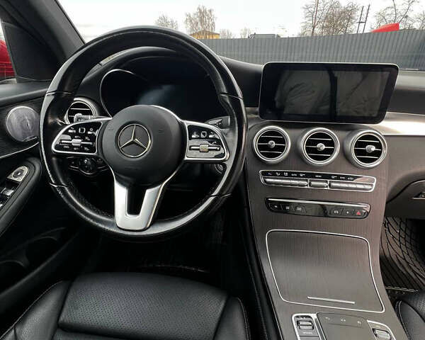 Красный Мерседес ГЛЦ-Класс, объемом двигателя 2 л и пробегом 95 тыс. км за 32500 $, фото 17 на Automoto.ua