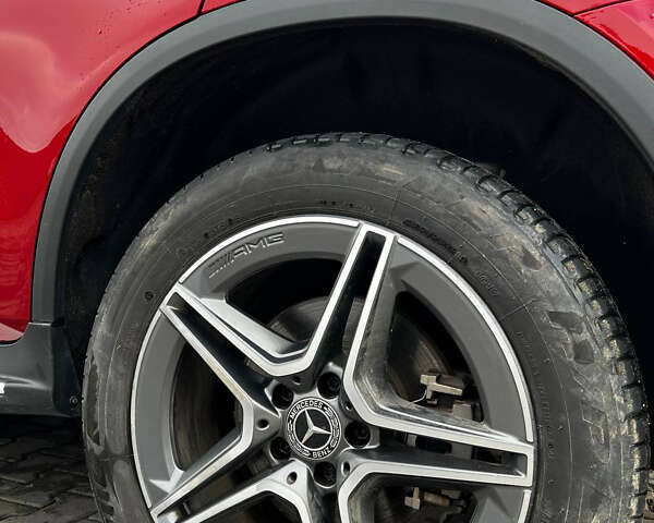 Красный Мерседес ГЛЦ-Класс, объемом двигателя 2 л и пробегом 95 тыс. км за 32500 $, фото 5 на Automoto.ua