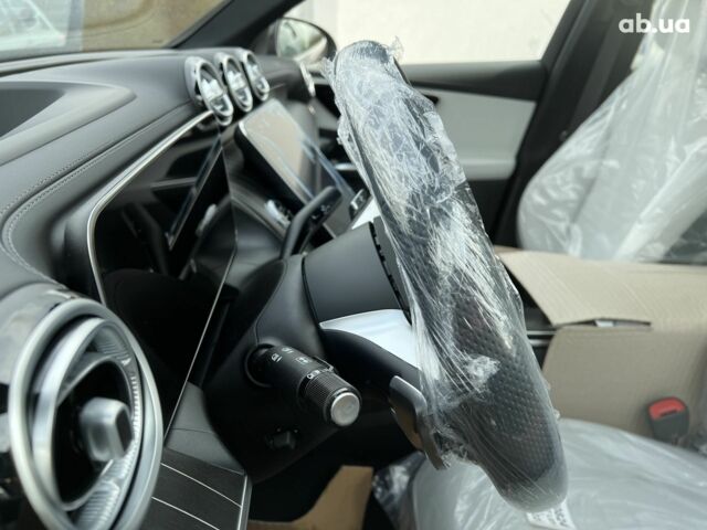 Мерседес ГЛЦ-Клас, об'ємом двигуна 2 л та пробігом 1 тис. км за 90746 $, фото 28 на Automoto.ua