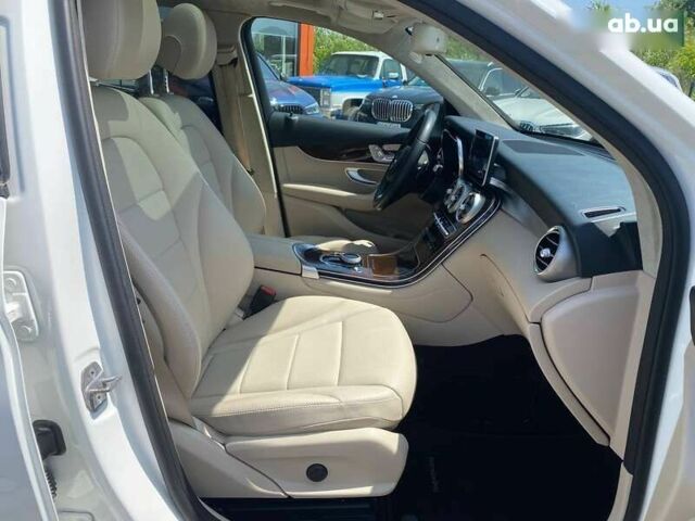 Мерседес ГЛЦ-Класс, объемом двигателя 2 л и пробегом 53 тыс. км за 33500 $, фото 24 на Automoto.ua