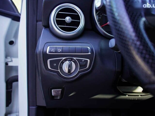 Мерседес ГЛЦ-Клас, об'ємом двигуна 2 л та пробігом 80 тис. км за 33350 $, фото 21 на Automoto.ua