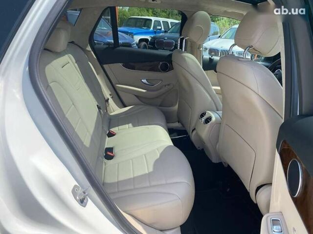 Мерседес ГЛЦ-Класс, объемом двигателя 2 л и пробегом 53 тыс. км за 33500 $, фото 22 на Automoto.ua