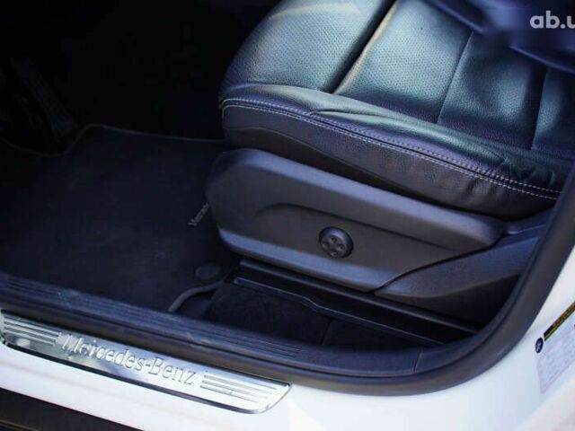 Мерседес ГЛЦ-Клас, об'ємом двигуна 2 л та пробігом 80 тис. км за 33350 $, фото 25 на Automoto.ua
